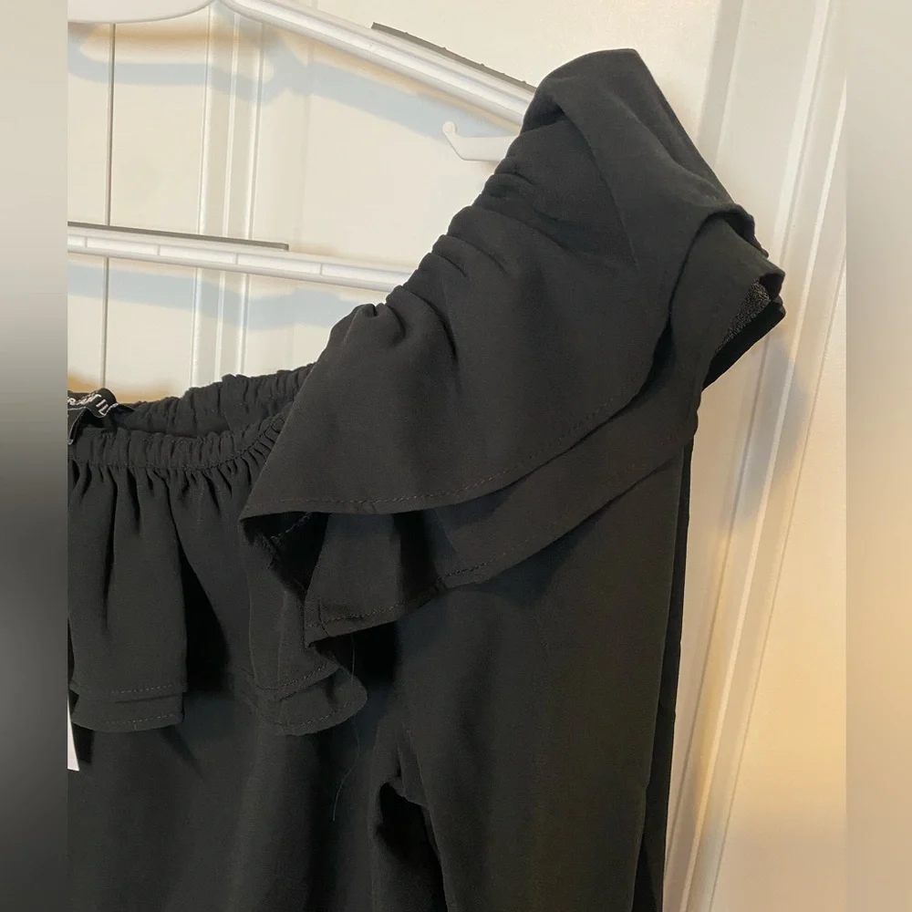 NWT JCrew ruffle off shoulder convertible top in black - Picture 6 of 8